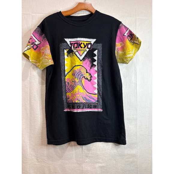 Fresh Laundry Other - Fresh Laundry Tokyo Savage Graphic Tee Black Pink Yellow Great Wave Mens Medium